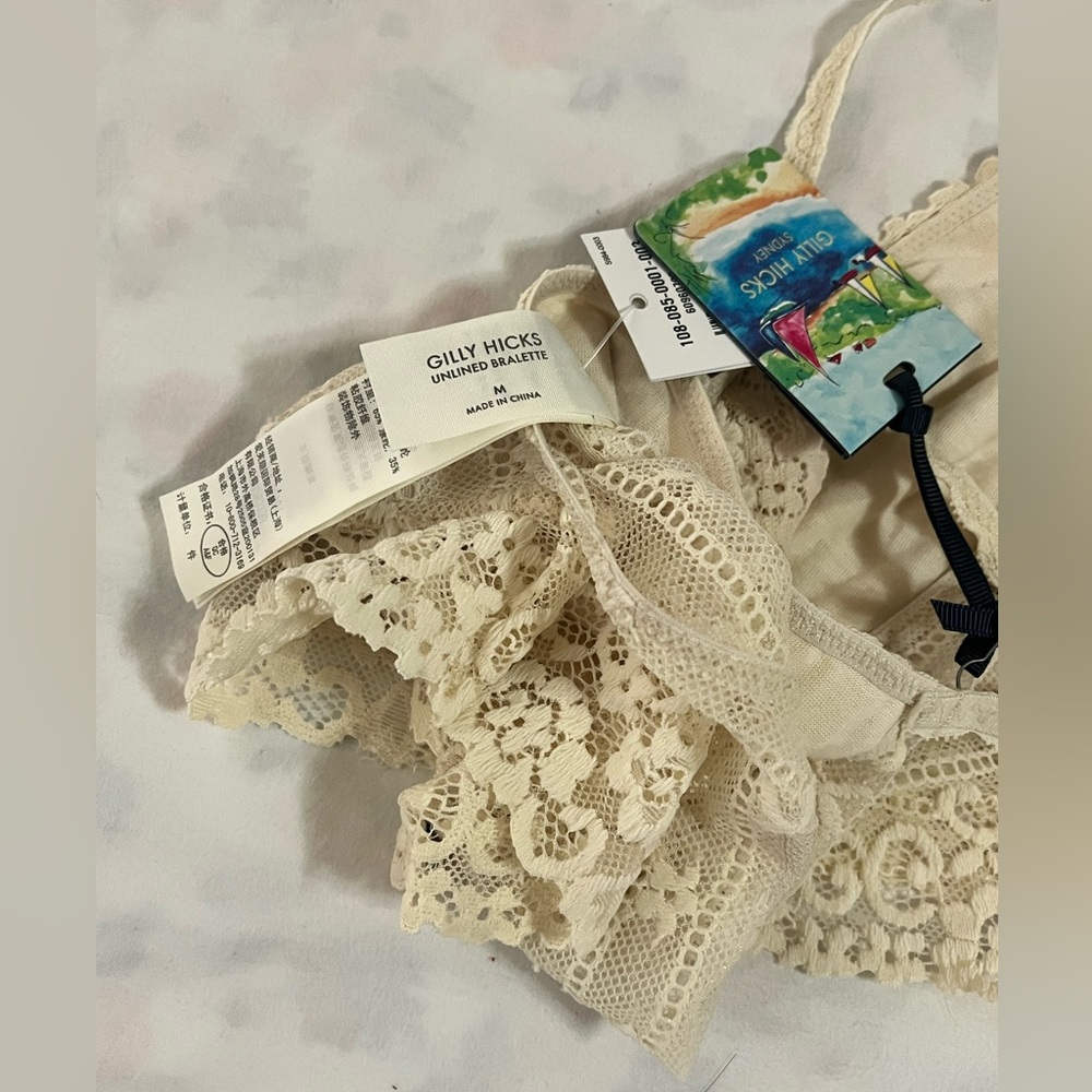 Abercrombie & Fitch & Gilly Hicks Cream Lace Unlined Bralette NWT Neutral Size M - Picture 4 of 7